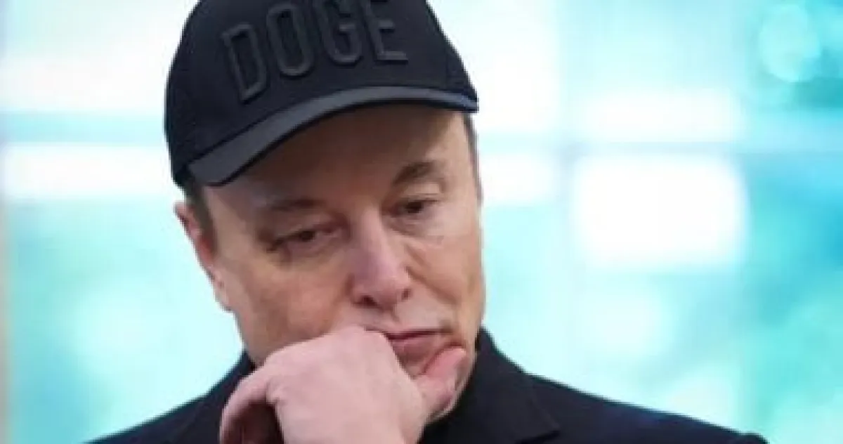 إيلون ماسك يكسر حاجز التريليون دولار "نظرياً".. لكن الكاش لا يتجاوز 0.1%