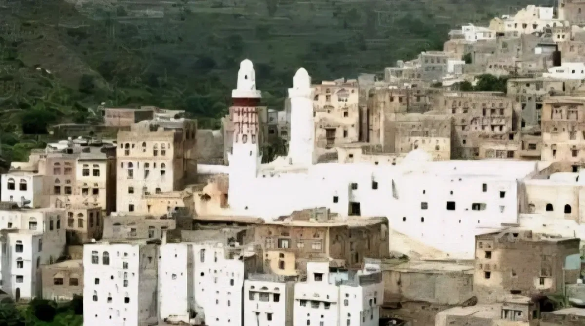 الحوثيون يوقفون مخصصات الزكاة عن مئات الأيتام في إب ويفاقمون معاناتهم