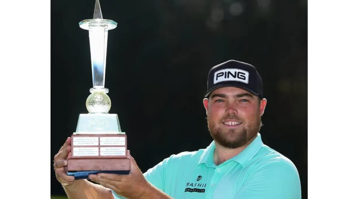 باتريك ريد يتوج بلقب السلسلة الدولية في سباق دبي للجولف قبل النهائيات