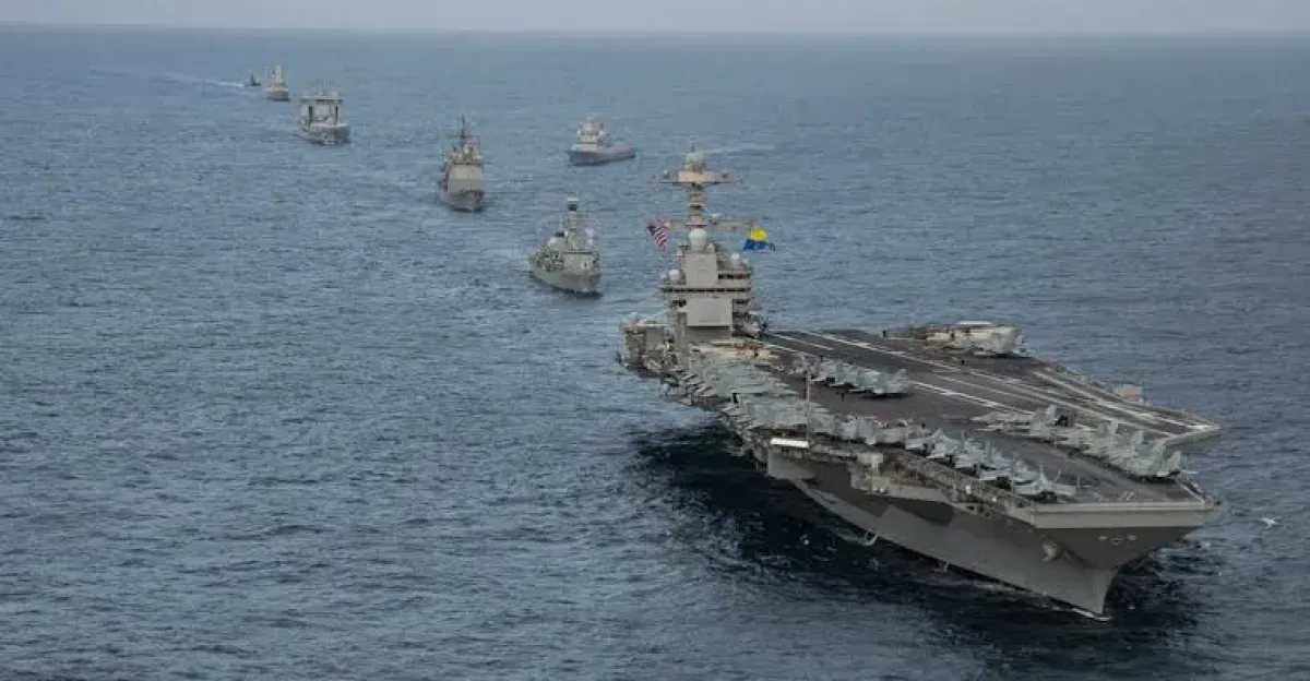 الأسطول الخامس يعلن السيطرة على حريق محدود في حاملة الطائرات "جيرالد فورد" بالبحر الأحمر