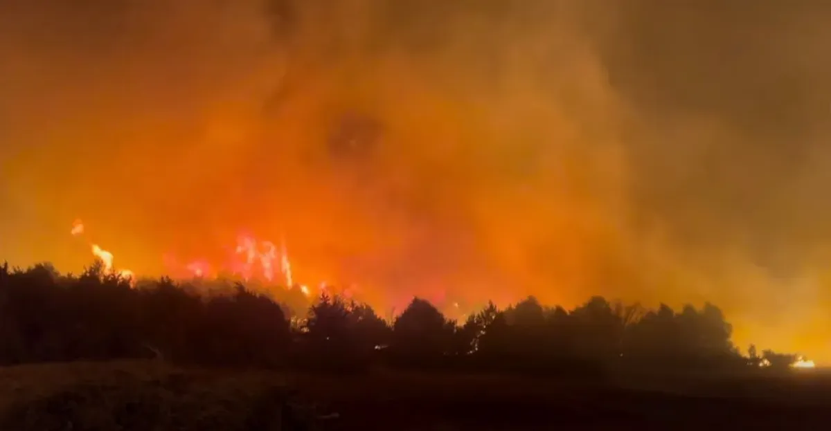 حرائق قياسية تجتاح نبراسكا وتلتهم 600 ألف هكتار وسط استمرار السيطرة