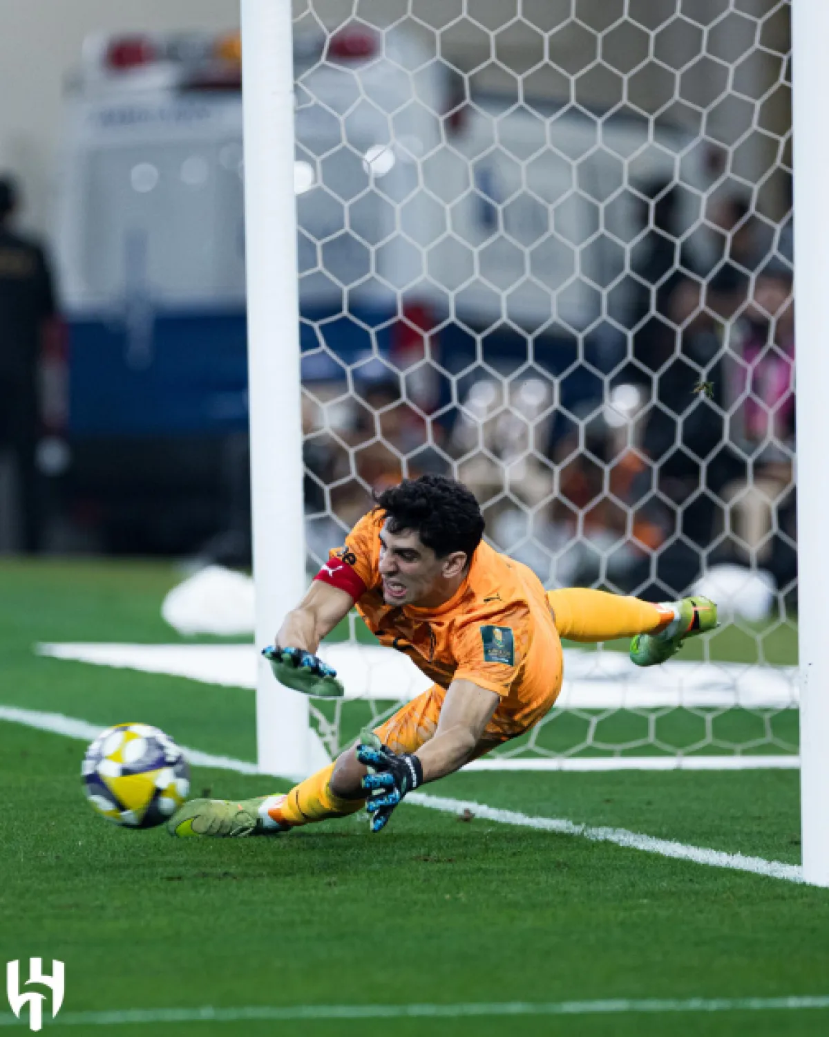 الهلال والخلود في نهائي كأس خادم الحرمين الشريفين بعد ماراثونات مثيرة