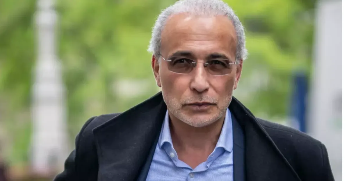 فرنسا تحكم غيابياً بالسجن 18 عاماً على طارق رمضان بتهم الاغتصاب