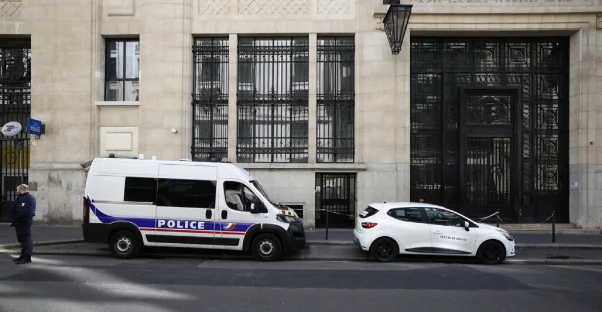 فرنسا: إحباط محاولة تفجير عبوة ناسفة أمام فرع بنك أميركي في باريس