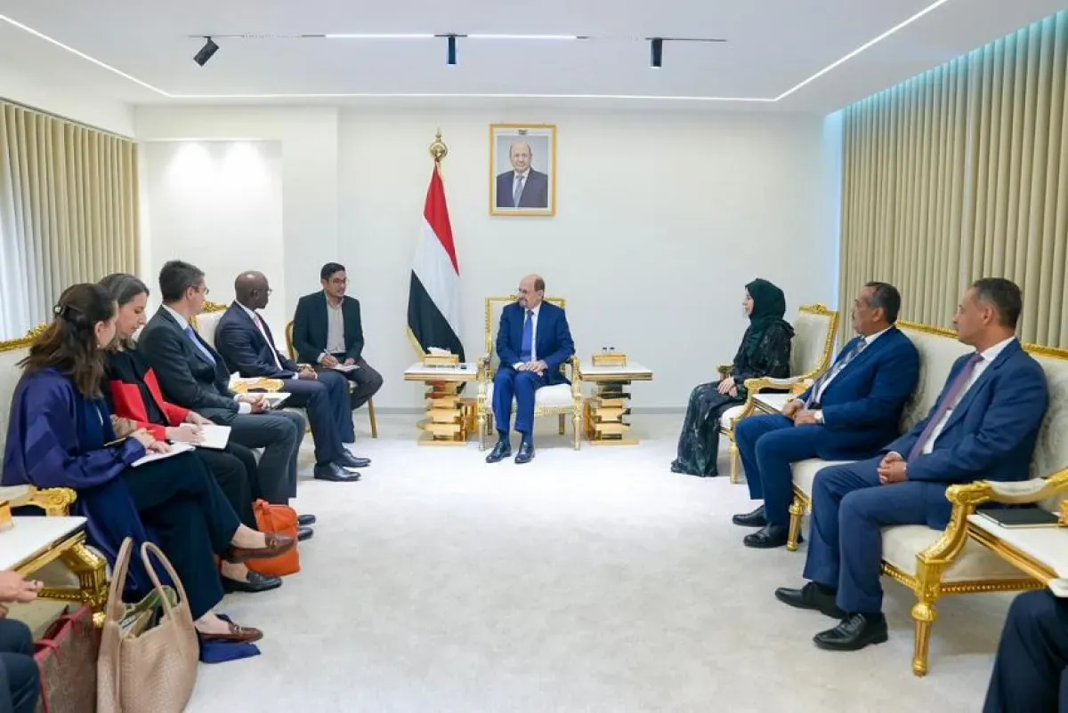 البنك الدولي يؤكد استمرار دعمه لليمن خلال مباحثات مع رئيس الوزراء في عدن