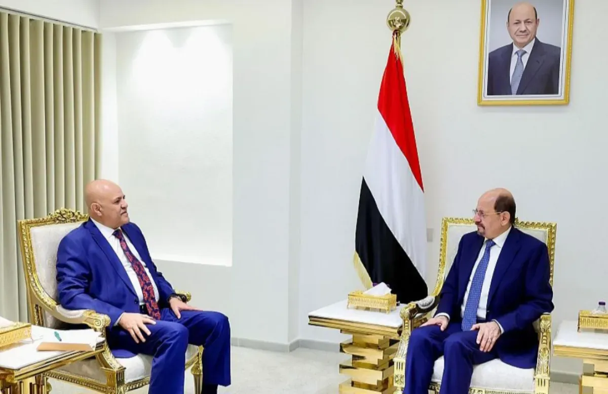 رئيس الوزراء يوجه بمعالجة عاجلة لأضرار السيول في تعز