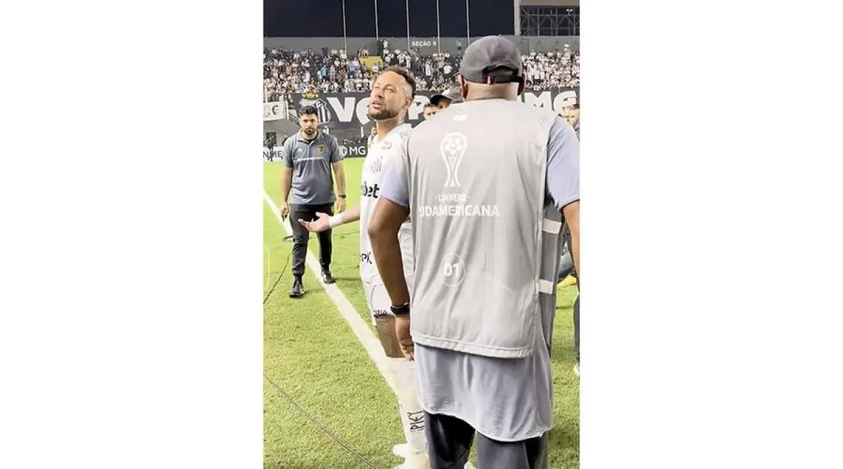 نيمار يثير قلق أنشيلوتي بتصرفاته الخارجة عن النص