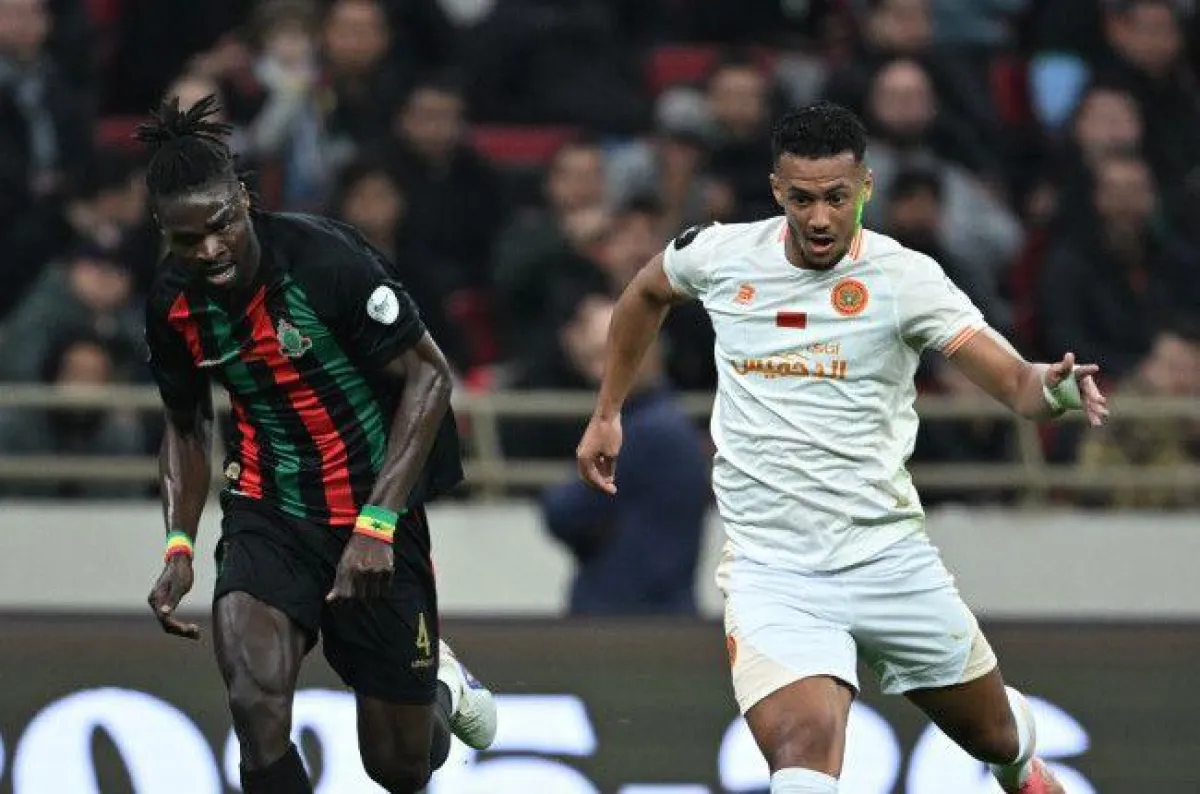 قمة مغربية نارية: نهضة بركان في مهمة صعبة أمام الجيش الملكي في دوري الأبطال