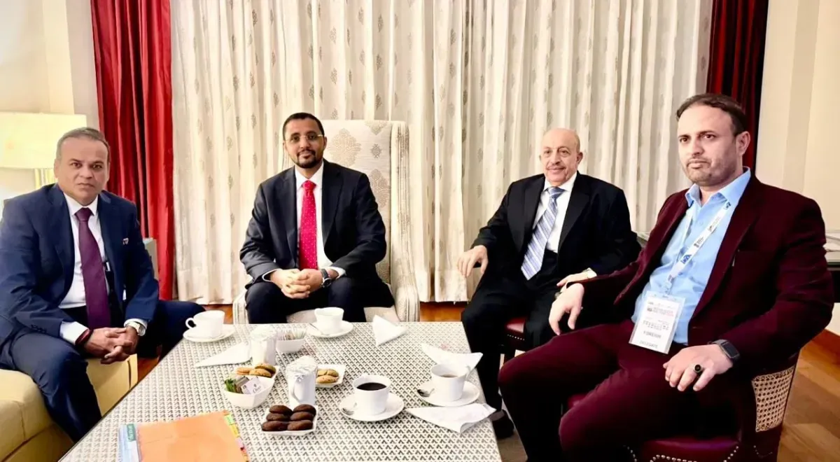 وزير يمني يبحث مع أمين عام رابطة المحيط الهندي أمن الملاحة بالبحر الأحمر