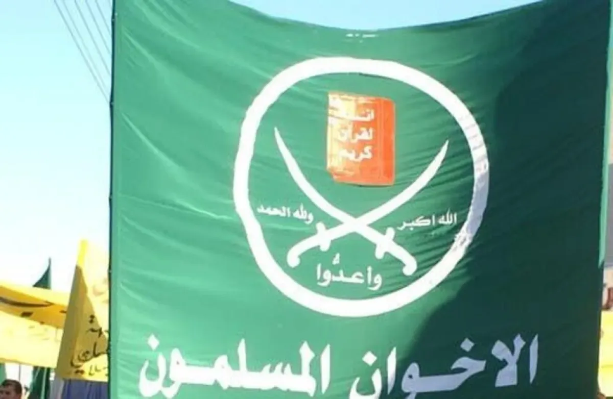 الوزير آل الشيخ | من يثق بحزبي إخواني سيلعق الدم بيديه