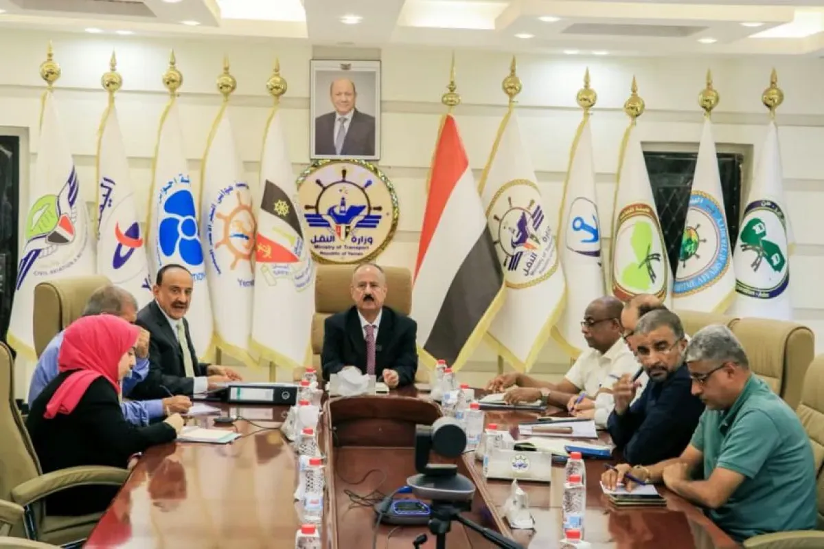 لجنة وزارية تبحث استكمال مشروع ميناء قنا الاستراتيجي في شبوة