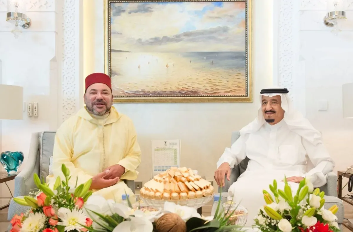 ملك المغرب: استنكار شديد للهجمات على السعودية وتأكيد الدعم الكامل